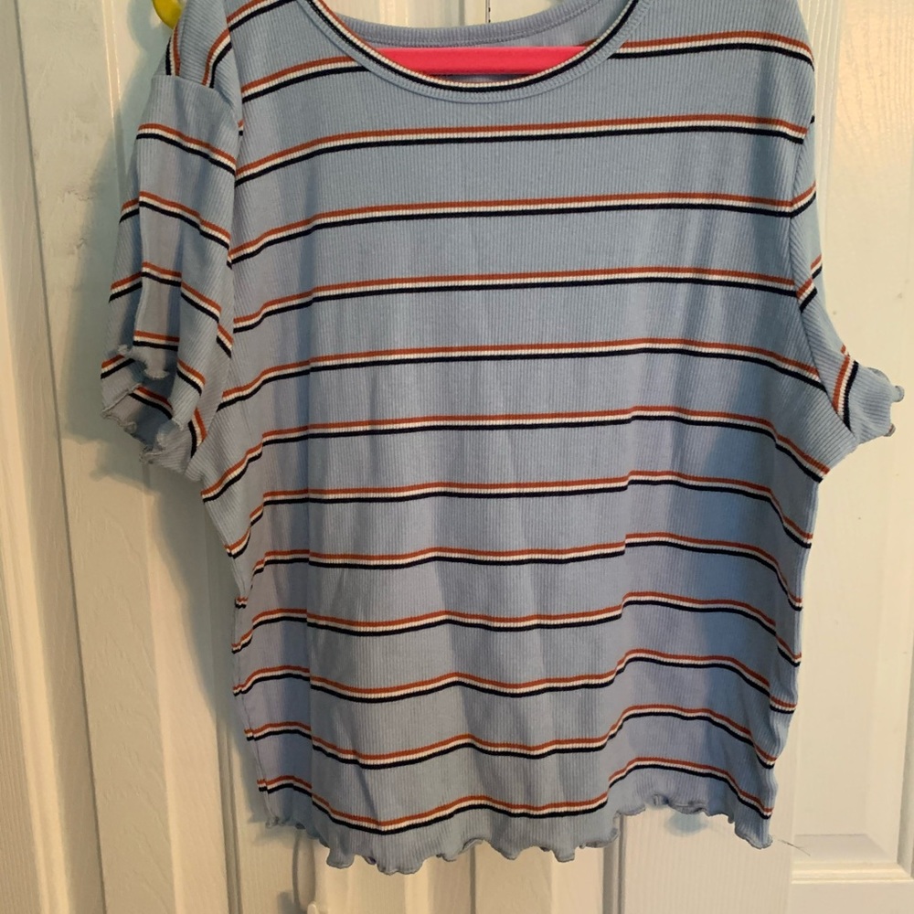 american eagle stripped top with fringed sleeves